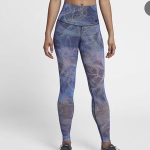 Nike power training leggings.